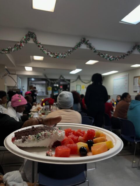 ✨CHRISTMAS AT CHRISTIE✨✨✨
.
.
.
#refugeefamilies #refugeestories #refugeeshelterhouse #refugeesintoronto #firstchristmasincanada